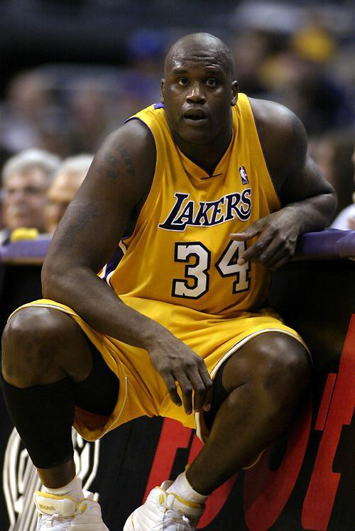 爱游戏体育-这也行？今晚曼联调整名单以备NBA常规赛科维托娃连续十五场比赛得分超过绝杀，集结日波士顿凯尔特人备战荷甲